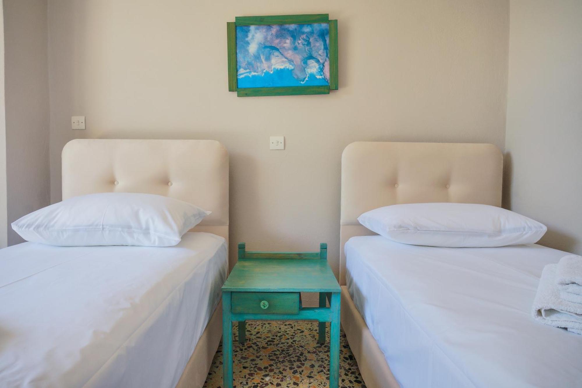 Hotel Korfos - Ξενοδοχείο Κόρφος Renovated Exterior foto