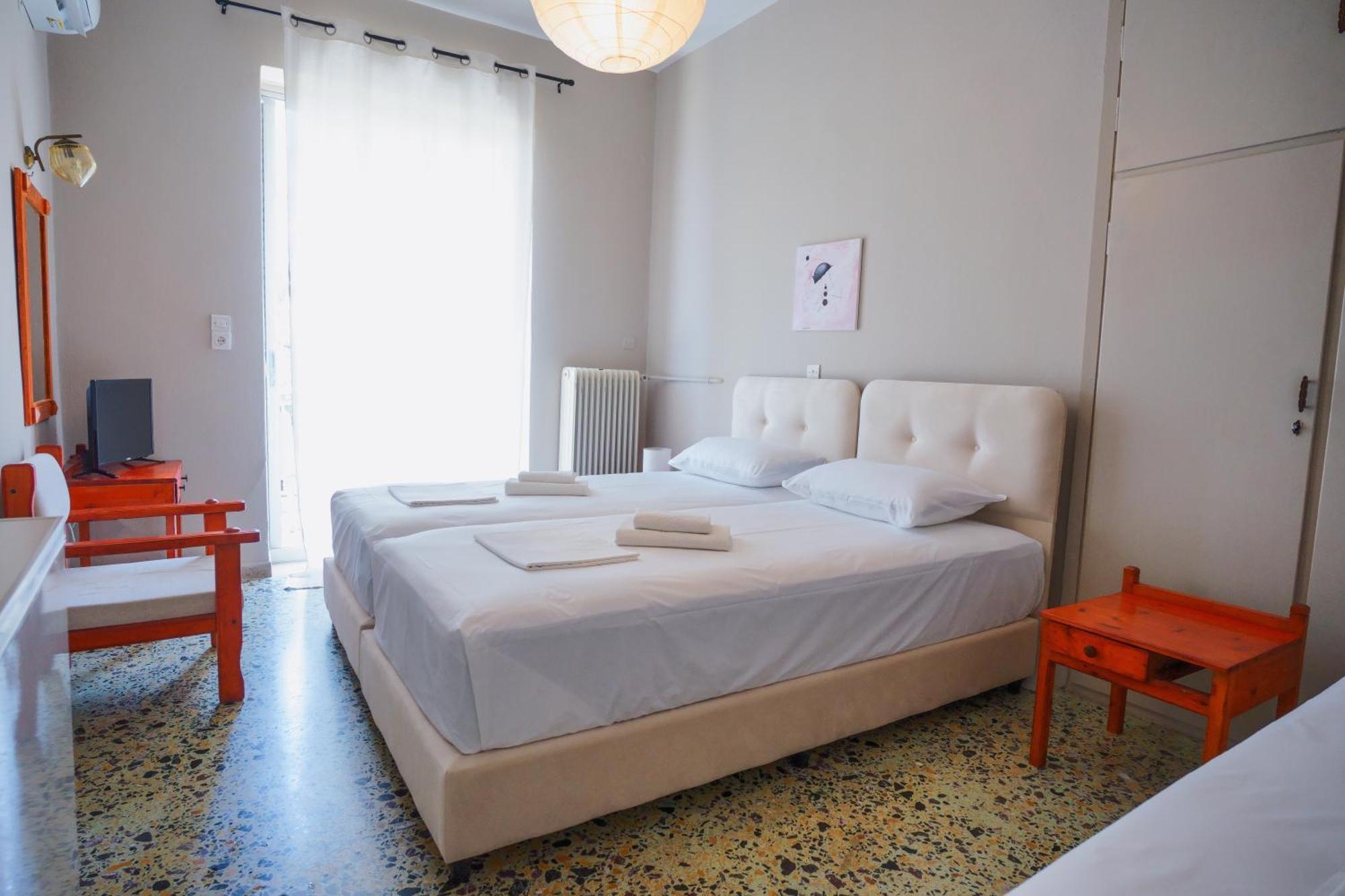 Hotel Korfos - Ξενοδοχείο Κόρφος Renovated Exterior foto